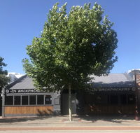 JJ's Backpackers - Sunshine Coast Guide