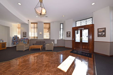 Inner Perth CBD 1X1 Apartment: 605451 - Sunshine Coast Guide 22