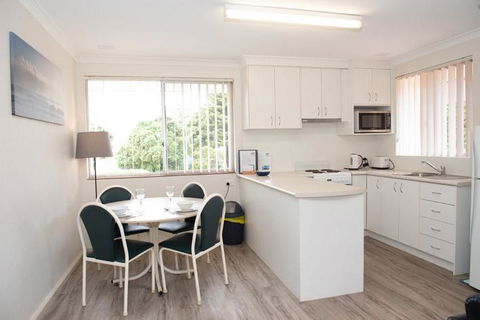 API Middleton Beach Front Apartments Albany - Sunshine Coast Guide 2