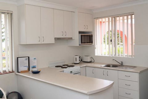 API Middleton Beach Front Apartments Albany - Sunshine Coast Guide 1