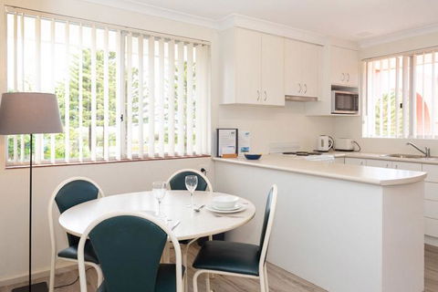 API Middleton Beach Front Apartments Albany - Sunshine Coast Guide 3
