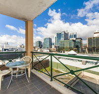 James On The Park - Sunshine Coast Guide