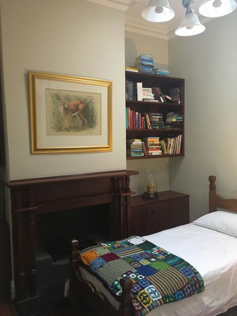 Rowley House - Sunshine Coast Guide 10