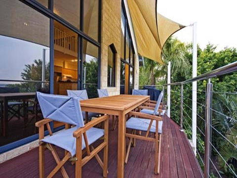 Swanview Ardross Shortstays - Sunshine Coast Guide 30