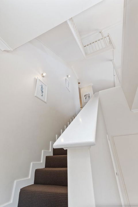 Swanview Ardross Shortstays - Sunshine Coast Guide 10