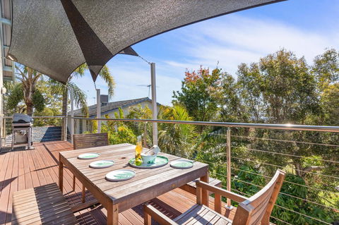 Swanview Ardross Shortstays - Sunshine Coast Guide 12