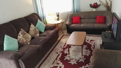 Affordable Inn - Sunshine Coast Guide 14
