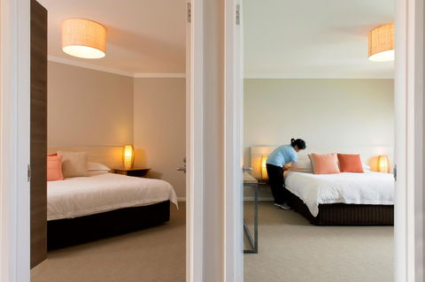 The Marina Hotel - Mindarie - Sunshine Coast Guide 23