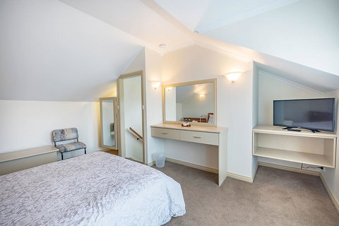 Queechy Motel - Sunshine Coast Guide 41