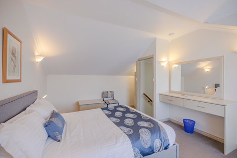 Queechy Motel - Sunshine Coast Guide 18