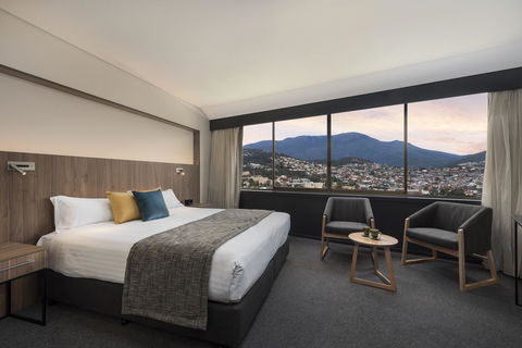 Wrest Point - Sunshine Coast Guide 19