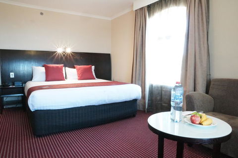 Hotel Grand Chancellor Launceston - Sunshine Coast Guide 2