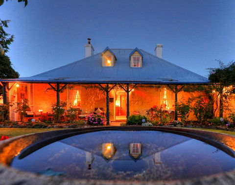 Orford's Sanda House B&B - Sunshine Coast Guide 2