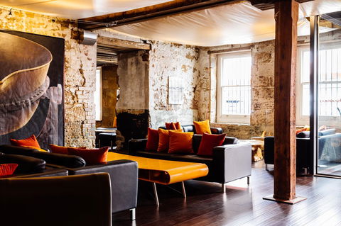 The Henry Jones Art Hotel - Sunshine Coast Guide 18