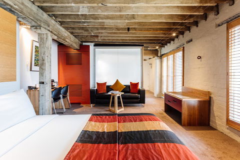 The Henry Jones Art Hotel - Sunshine Coast Guide 15