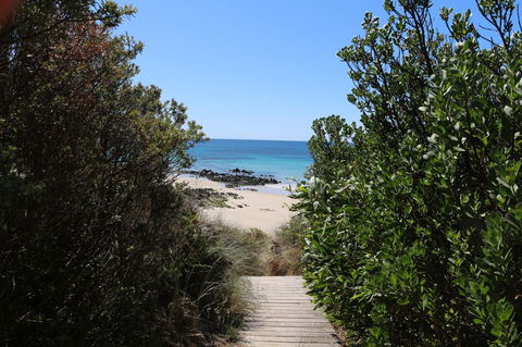 Sisters Beach Paradise - Sunshine Coast Guide 12
