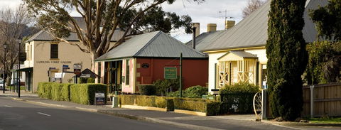 The Richmond Arms Hotel - Sunshine Coast Guide 21