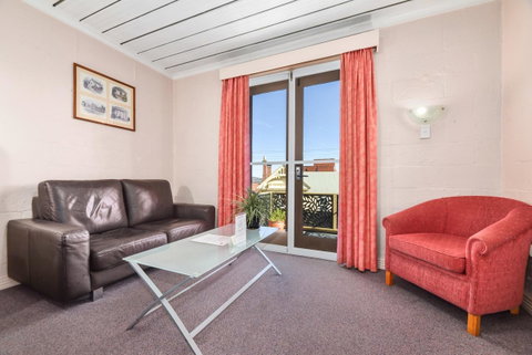 Balmoral On York - Sunshine Coast Guide 1