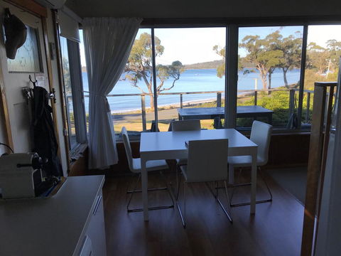 Summertime Cottage - Sunshine Coast Guide 9