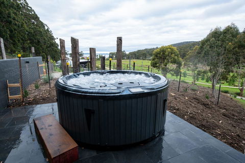 Adventure Bay Retreat Bruny Island - Sunshine Coast Guide 27