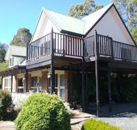 Robin's Nest BB - Sunshine Coast Guide