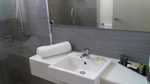 Pelican Point Sanctuary - Sunshine Coast Guide 6