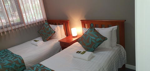 Roland B&B - Sunshine Coast Guide 8