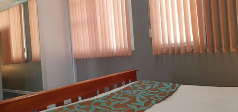 Roland B&B - Sunshine Coast Guide 4