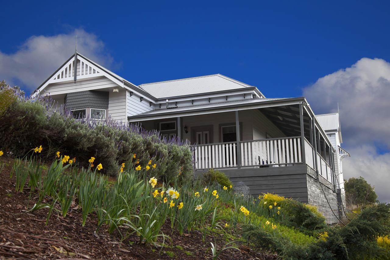 Huonville TAS Sunshine Coast Guide