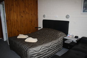 Book Nhill Accommodation Sunshine Coast Guide Sunshine Coast Guide