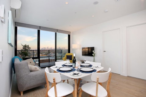Northcote Hill - StayCentral - Sunshine Coast Guide 3