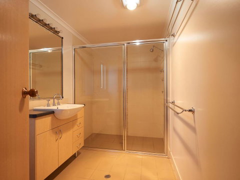 NRMA Bathurst Panorama Holiday Park - Sunshine Coast Guide 2