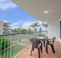 Ocean Crest Unit 4 22 Warne Tce - Sunshine Coast Guide