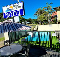 Ocean Parade Motel - Sunshine Coast Guide