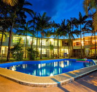 Ocean Paradise Motel  Holiday Units - Sunshine Coast Guide