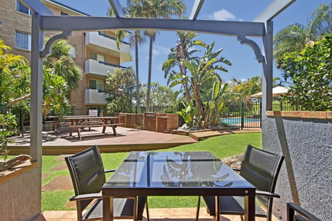 Ocean Terrace 6 67 Pacific Drive - Sunshine Coast Guide 3