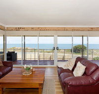 Ocean View Beach House - Sunshine Coast Guide