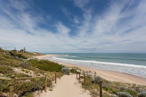 Ocean View Beach House - Sunshine Coast Guide 1