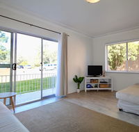 Ocean Views - Sunshine Coast Guide