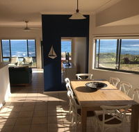 Ocean Views' 4 Ocean Street - air conditioned luxury with beautiful ocean views - Sunshine Coast Guide