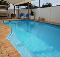 Oceana Holiday Units - Sunshine Coast Guide