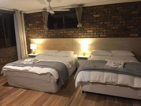 OCT Forest Lodge - Sunshine Coast Guide 0