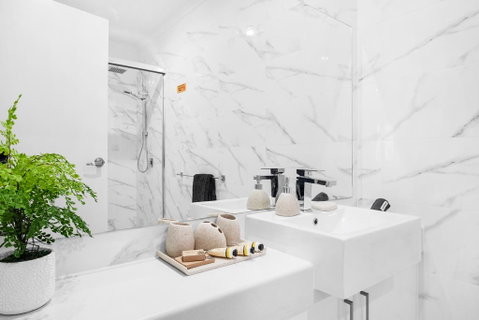 Olinda Deluxe Apartment B1 - Sunshine Coast Guide 2