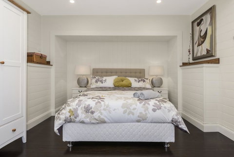Olinda Forest Retreat With Spa - Sunshine Coast Guide 2