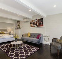 Olinda Forest Retreat with Spa - Sunshine Coast Guide