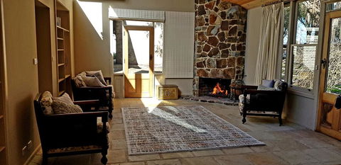 Olinda Yarra Cottage - Sunshine Coast Guide 1