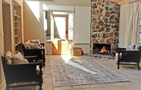 Olinda Yarra Cottage - Sunshine Coast Guide 0