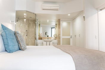 On The Beach Noosa Resort with Sunshine Coast Guide