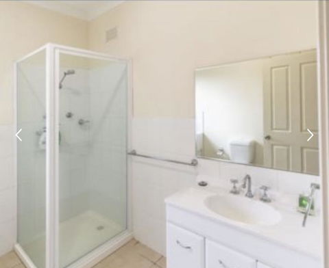 One Bedroom Apartment - Sunshine Coast Guide 3