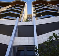 ONE OAK 693I - Sunshine Coast Guide